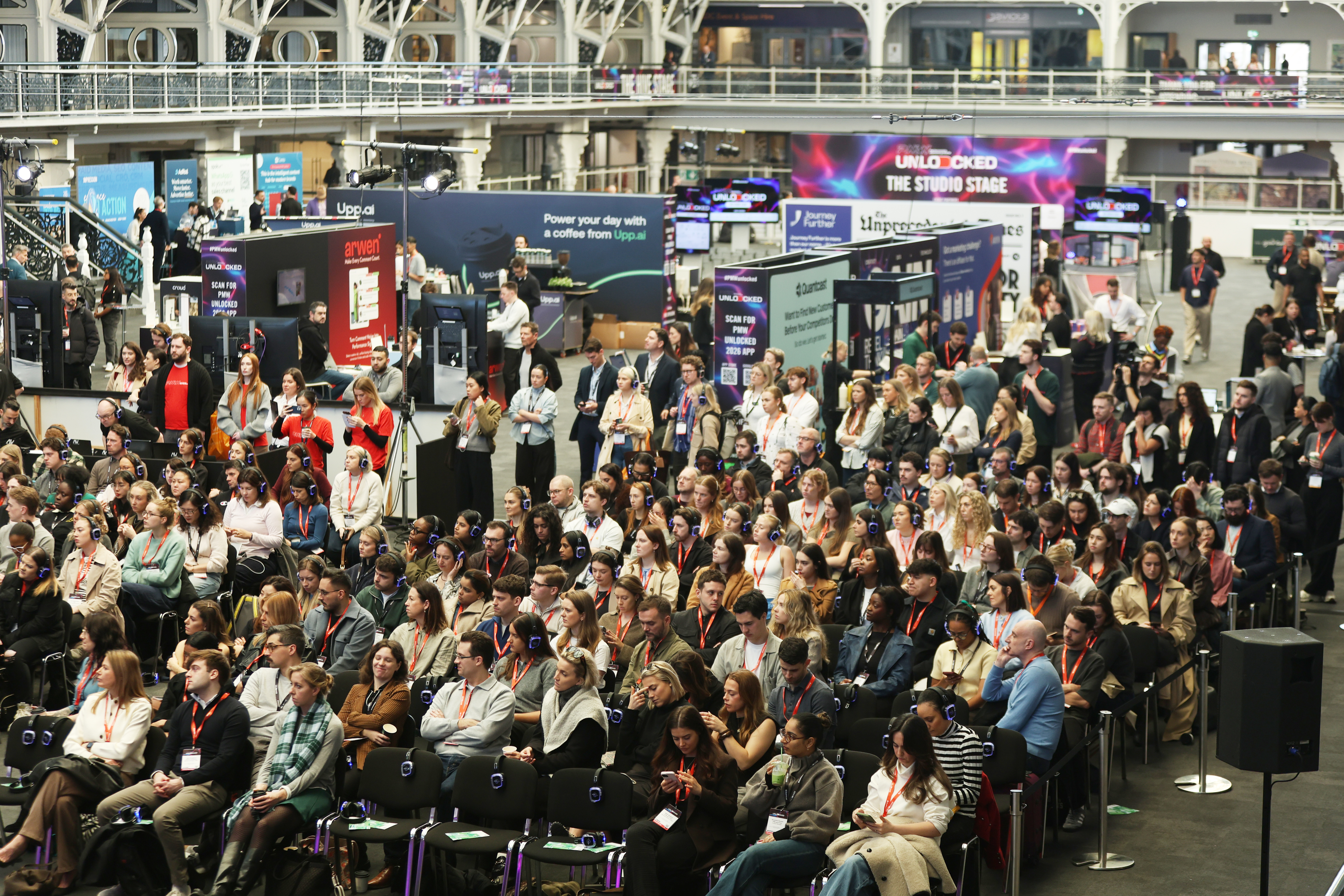 Performance marketing speakers and attendees at PMW Unlocked